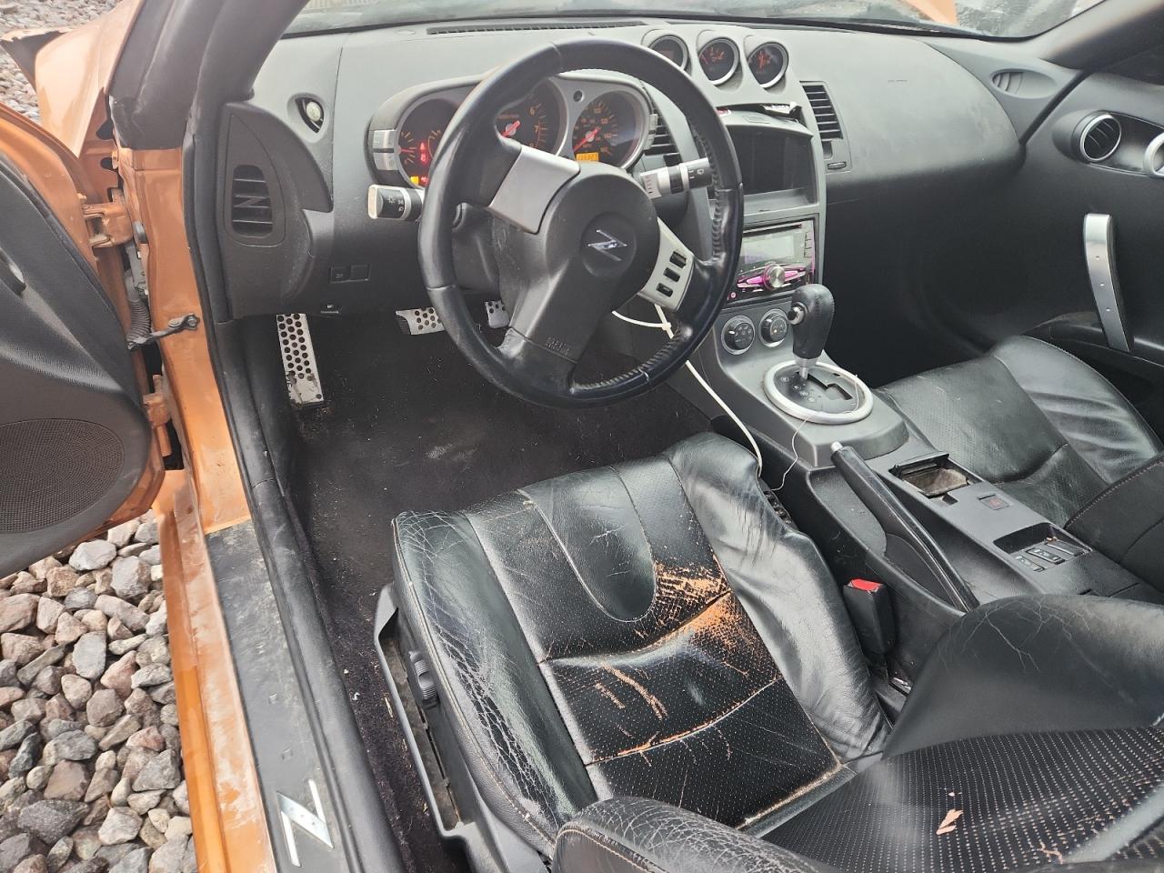 2003 NISSAN Z