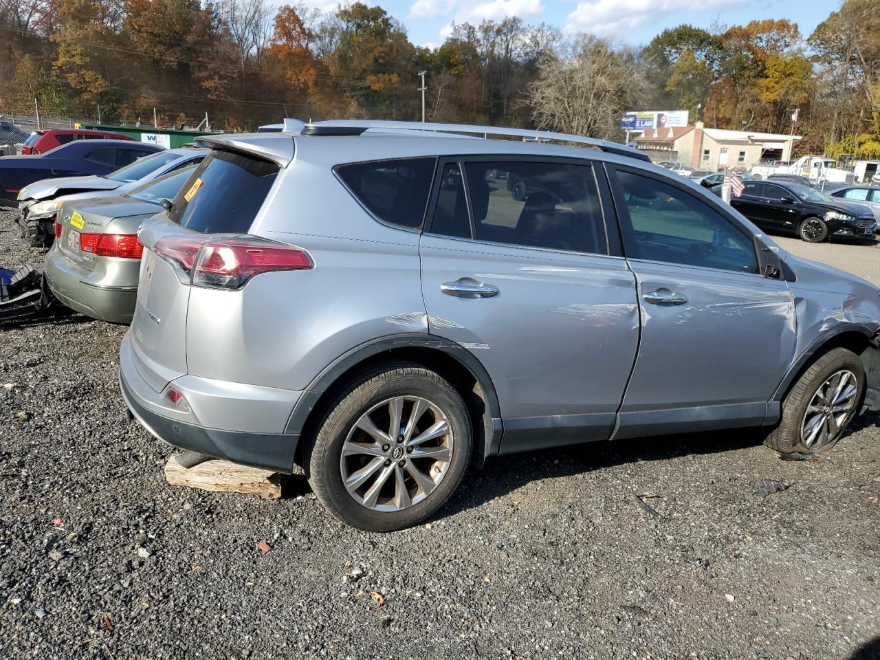 2016 TOYOTA RAV4