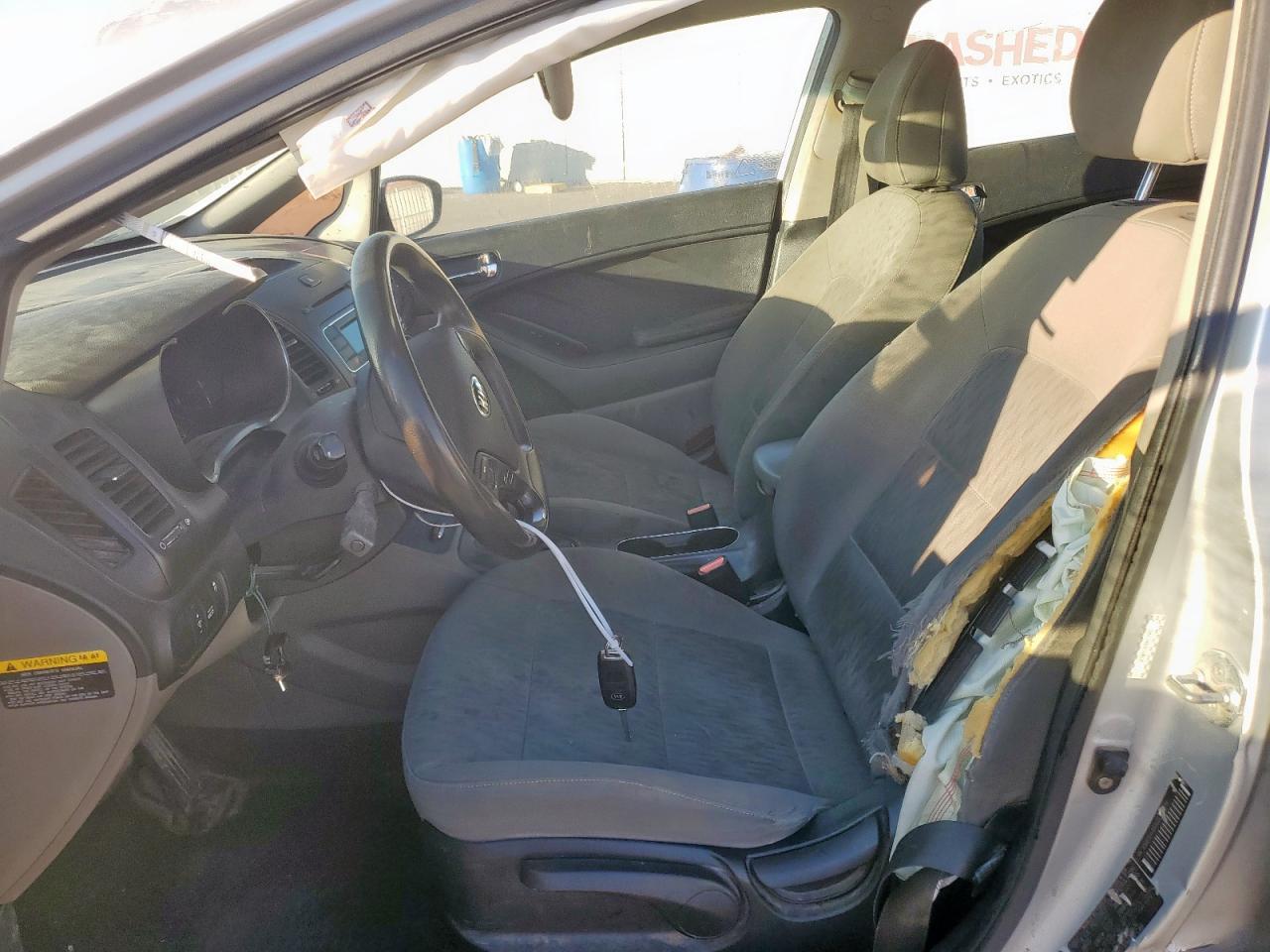 2016 KIA FORTE
