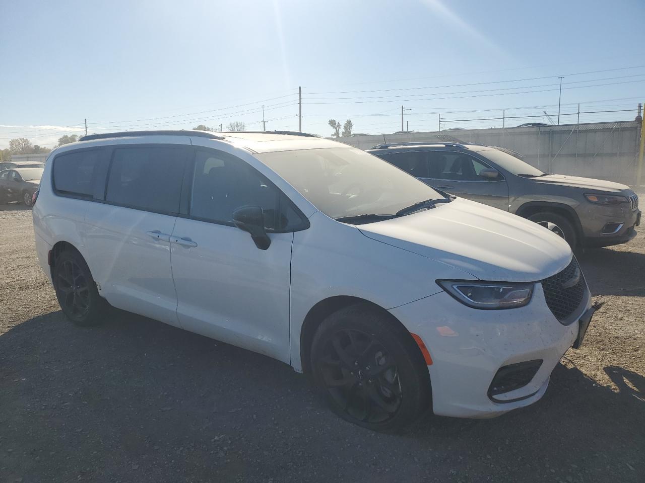 2025 CHRYSLER Pacifica