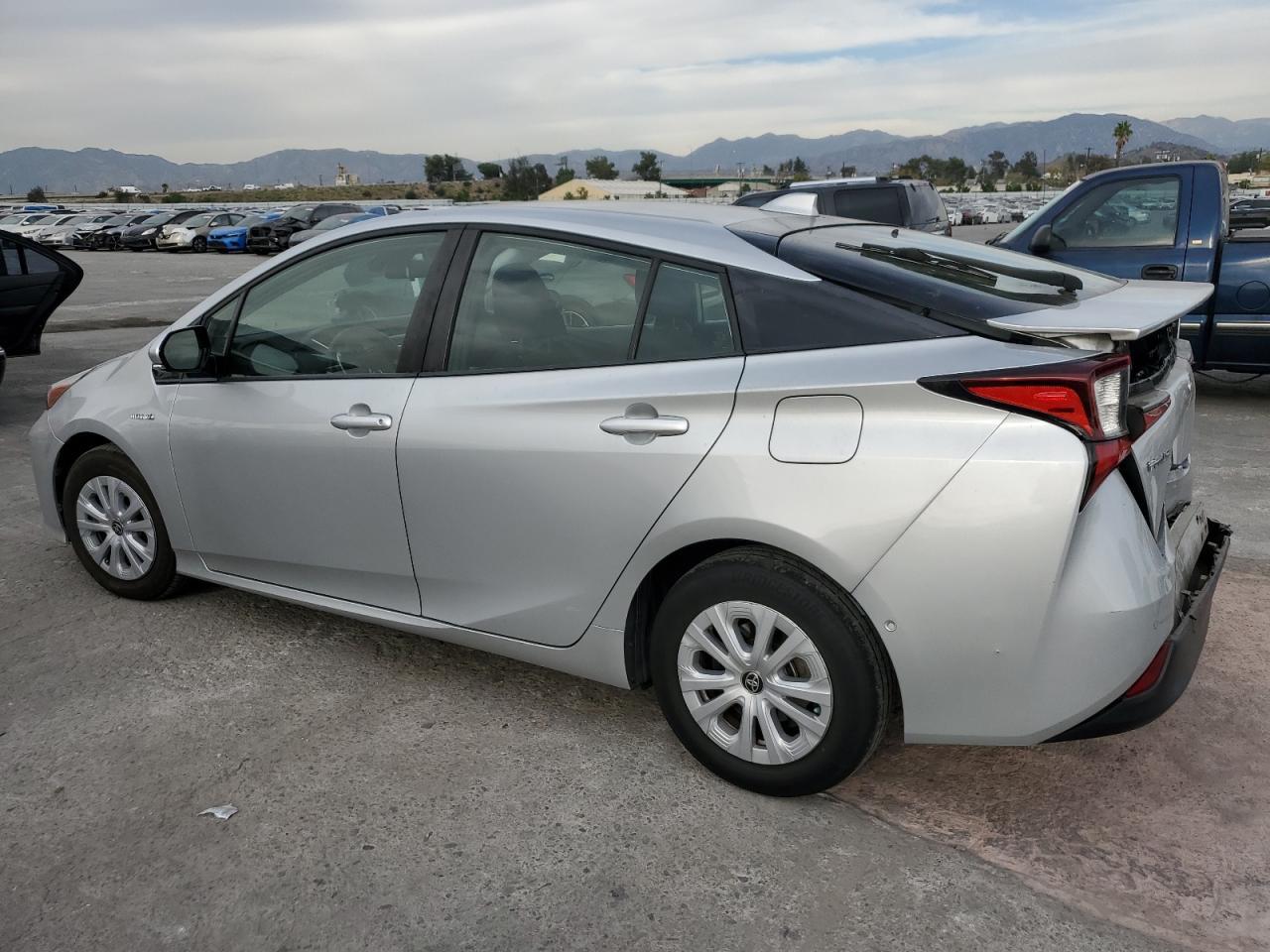 2020 TOYOTA PRIUS