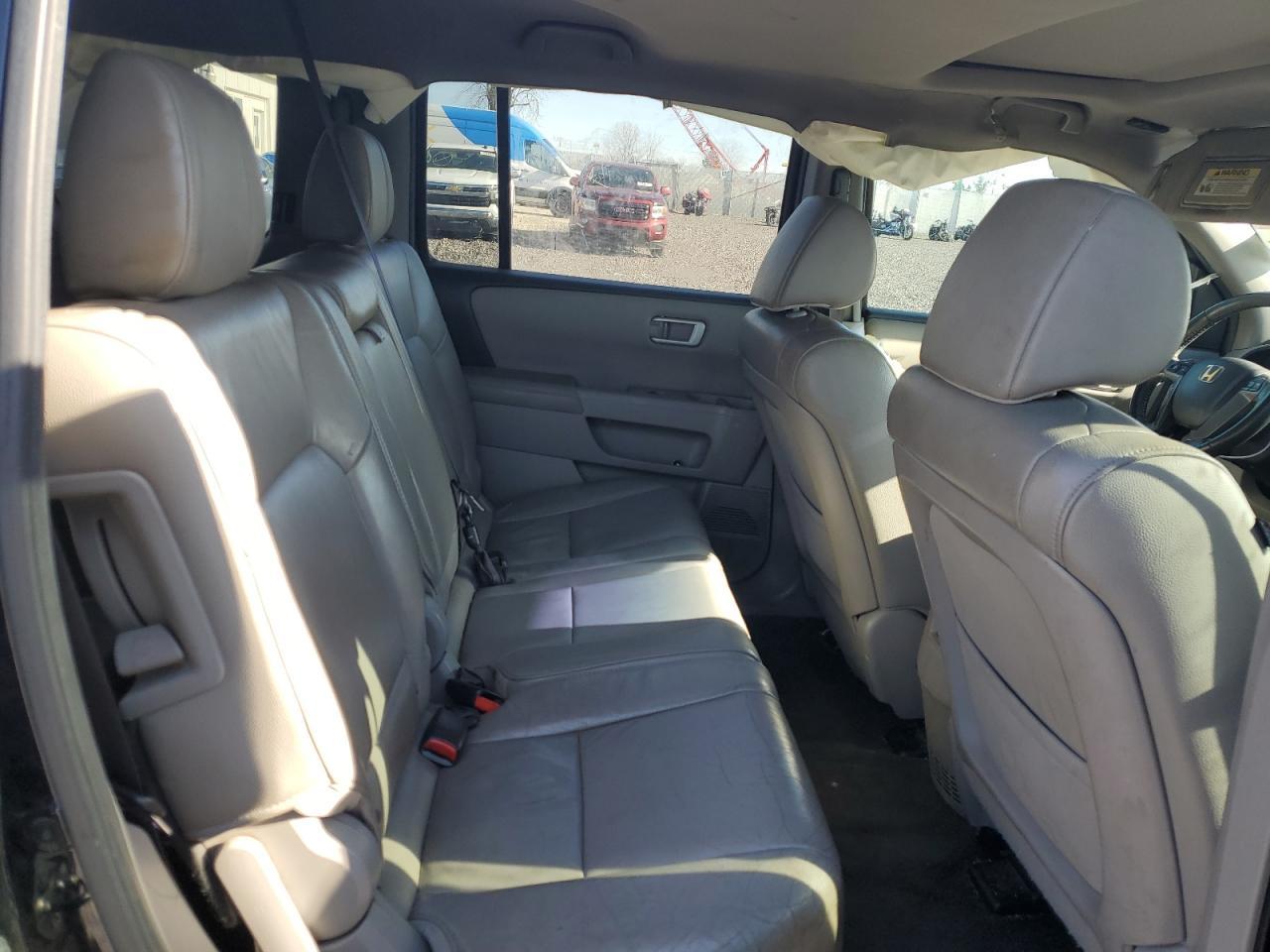 2012 HONDA PILOT