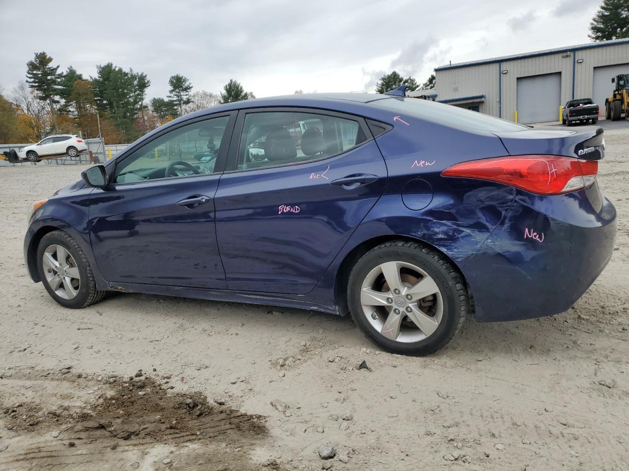 2011 HYUNDAI ELANTRA