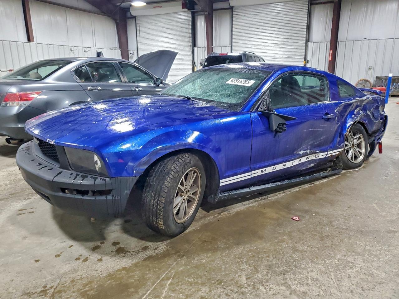 2005 FORD MUSTANG