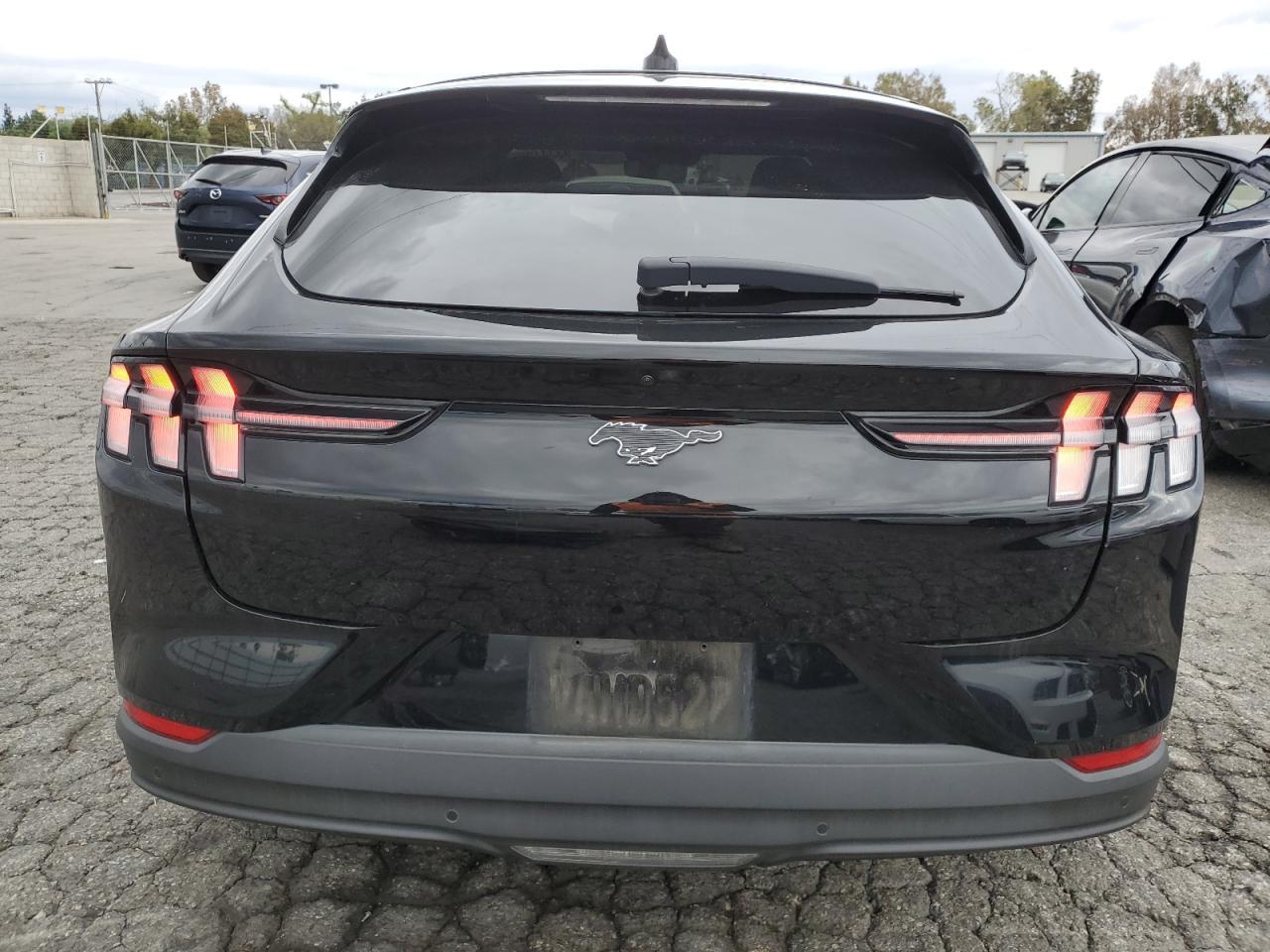 2021 FORD Mustang Mach-E