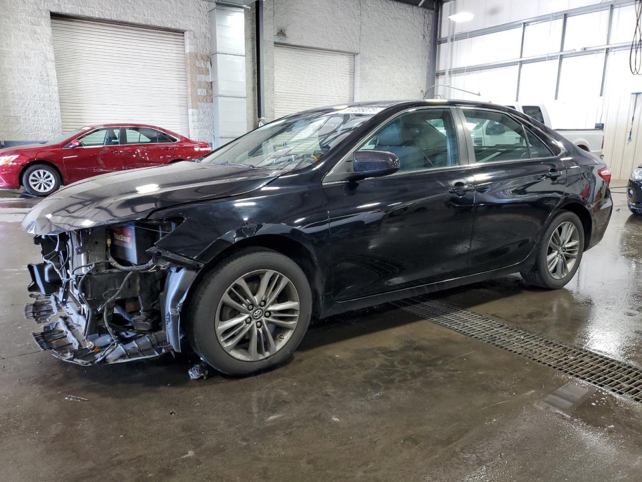 2017 TOYOTA CAMRY