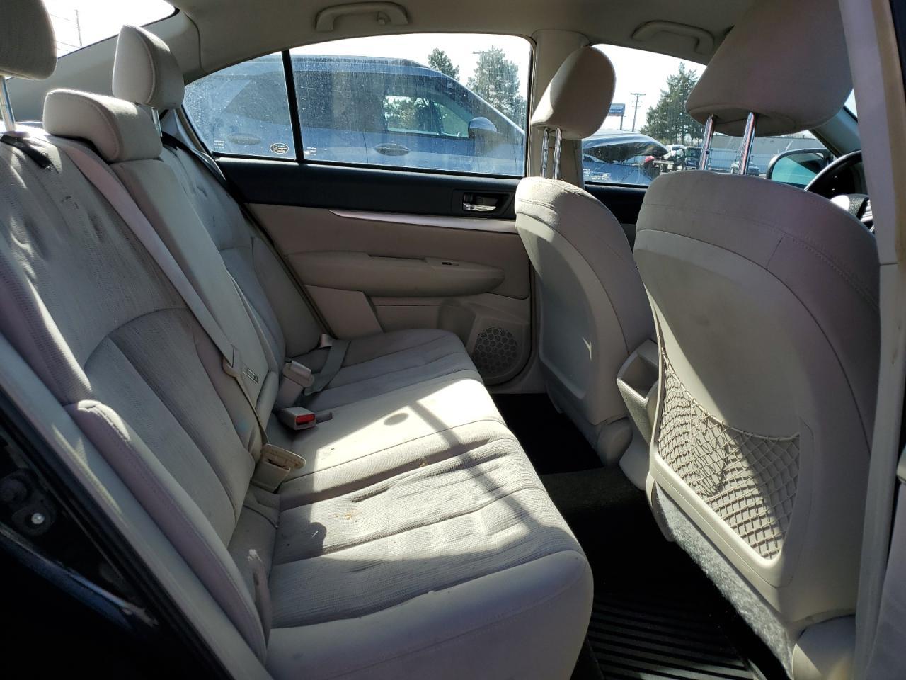 2014 SUBARU Legacy
