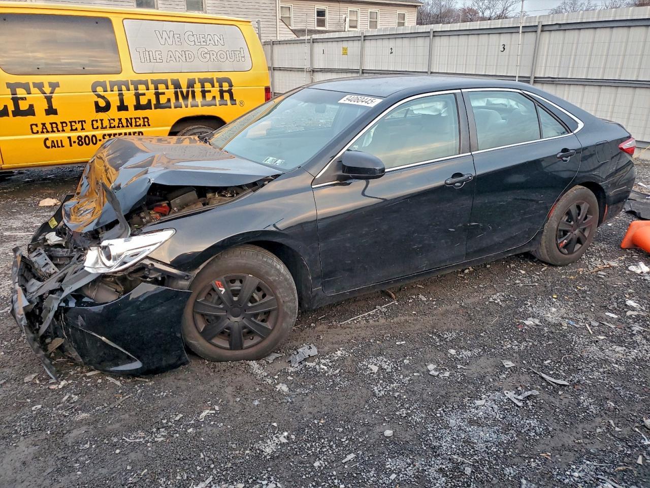 2015 TOYOTA CAMRY