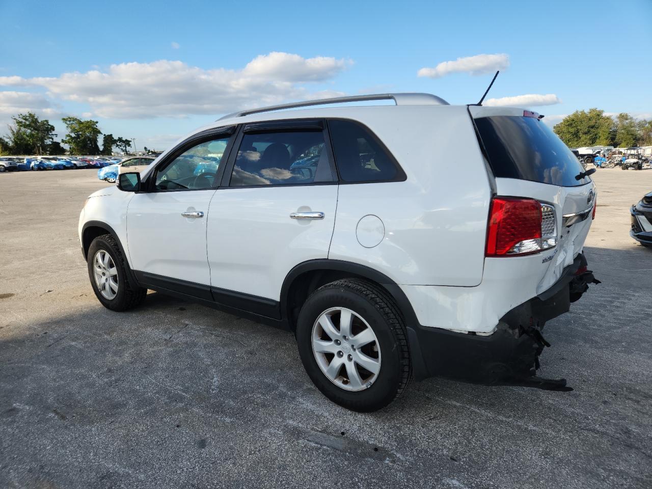 2011 KIA SORENTO
