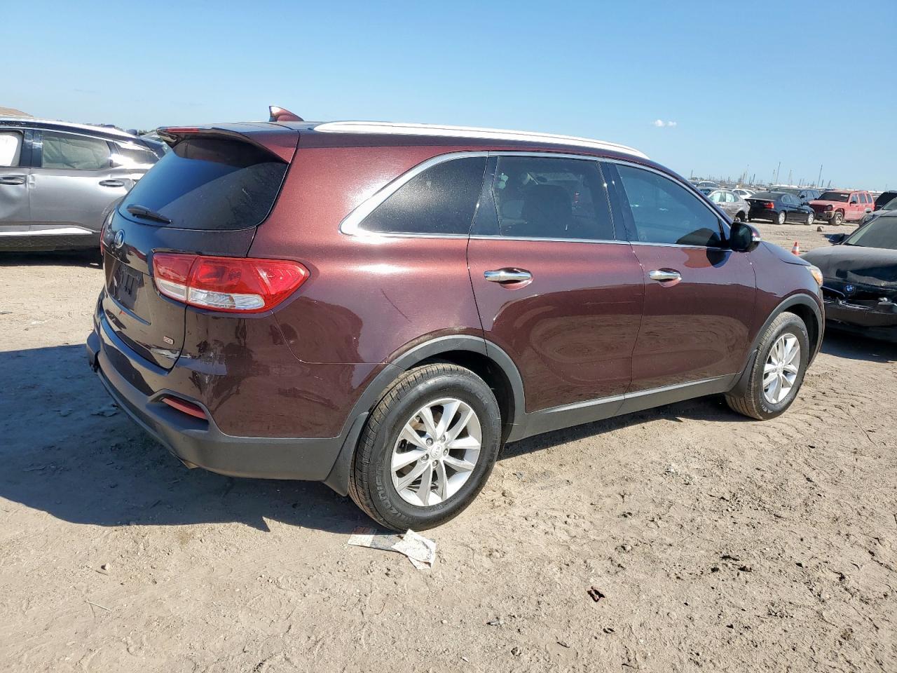 2016 KIA SORENTO