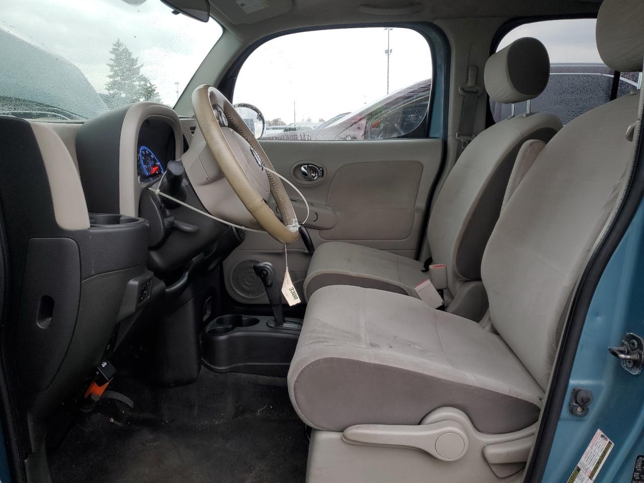 2010 NISSAN CUBE