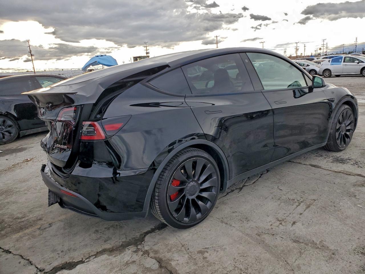 2022 TESLA MODEL Y