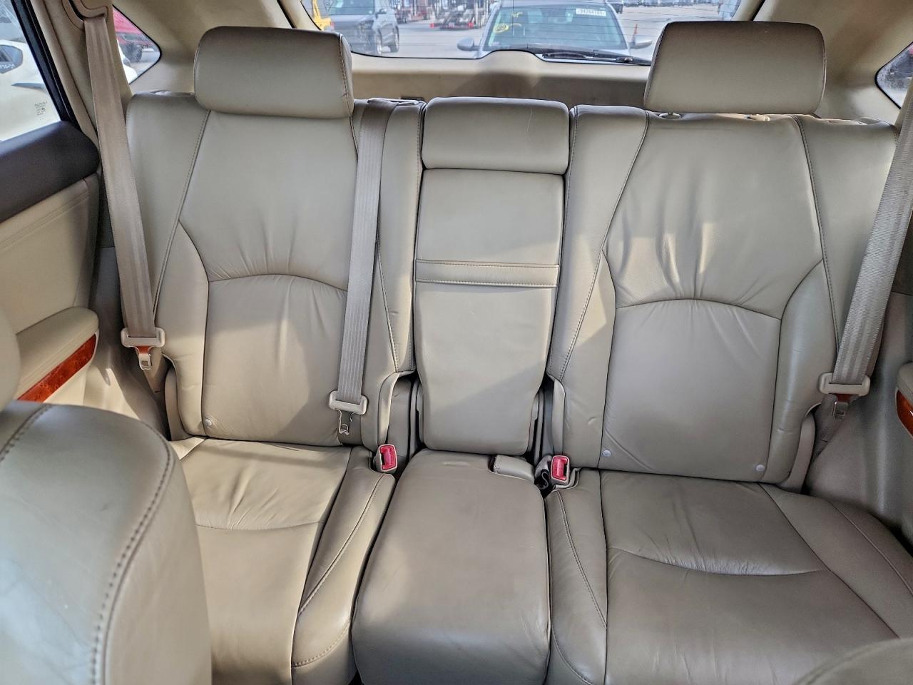 2005 LEXUS Rx 330