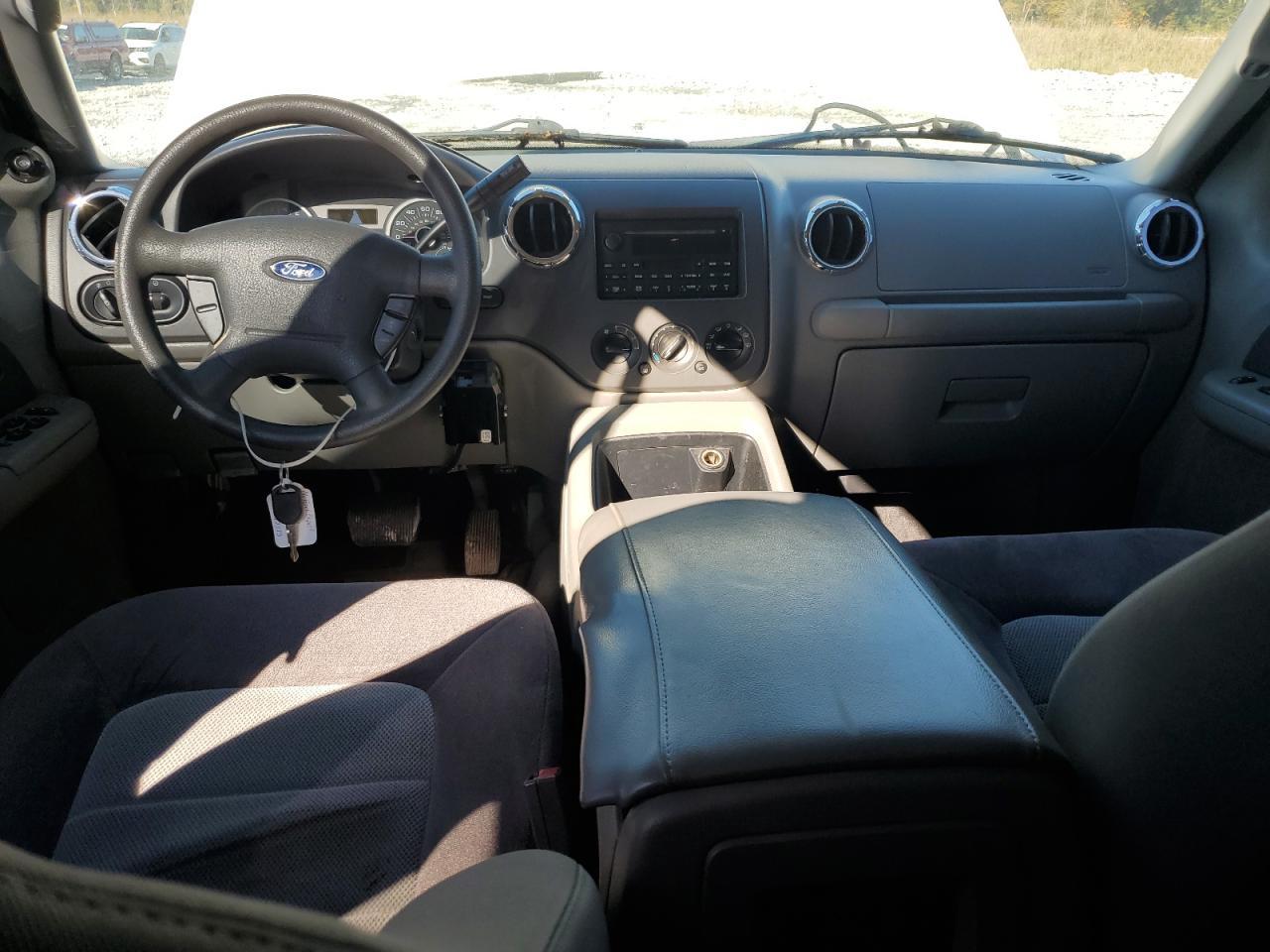 2006 FORD Expedition