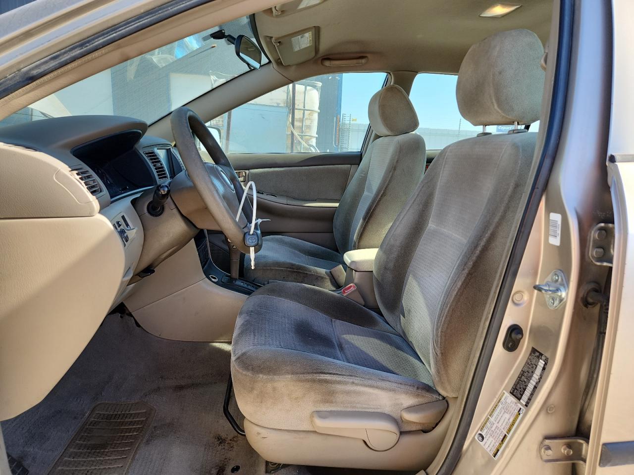 2005 TOYOTA COROLLA