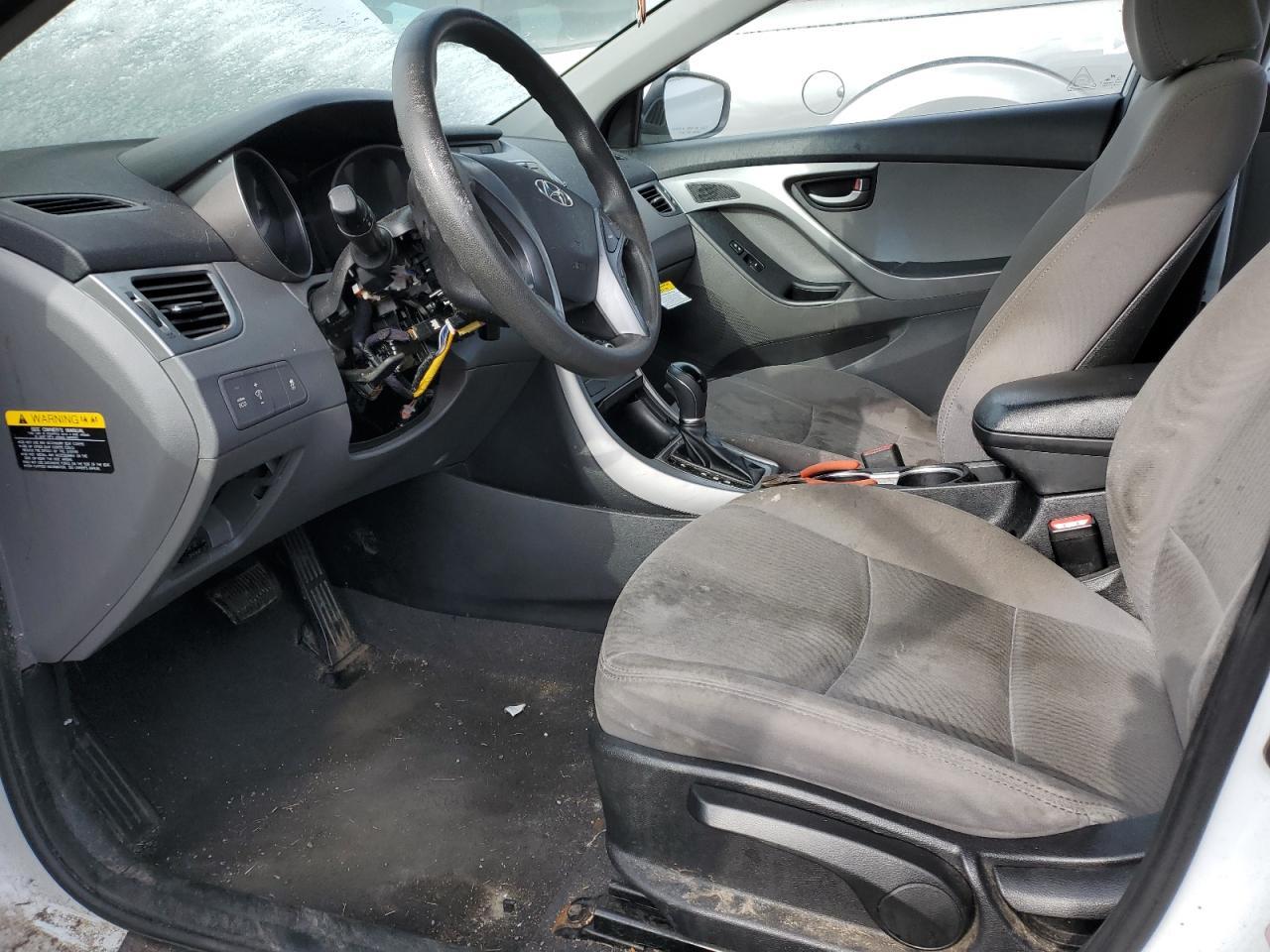 2016 HYUNDAI ELANTRA