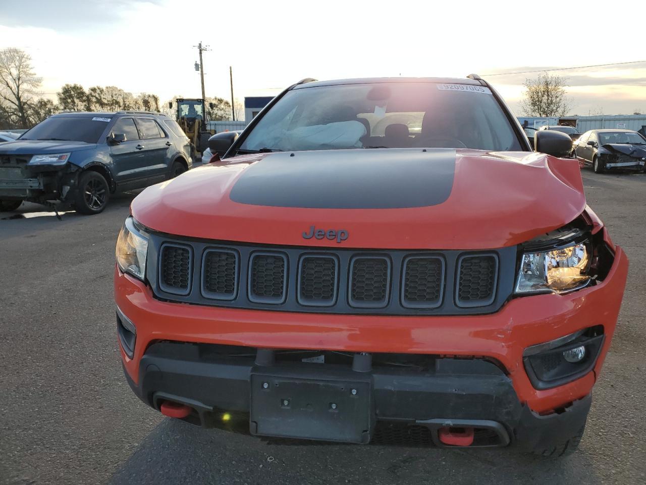2020 JEEP Compass