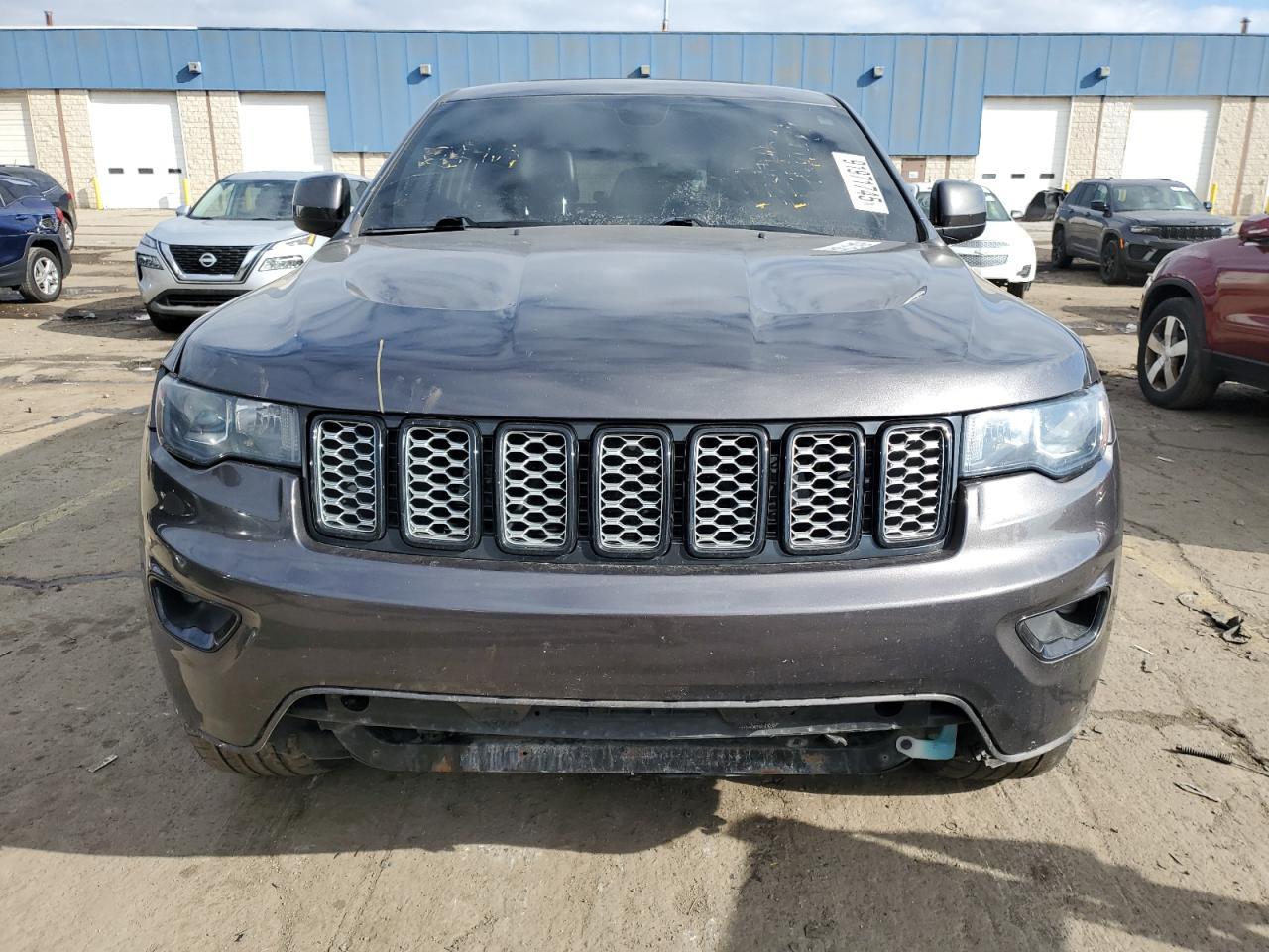 2017 JEEP Grand Cherokee
