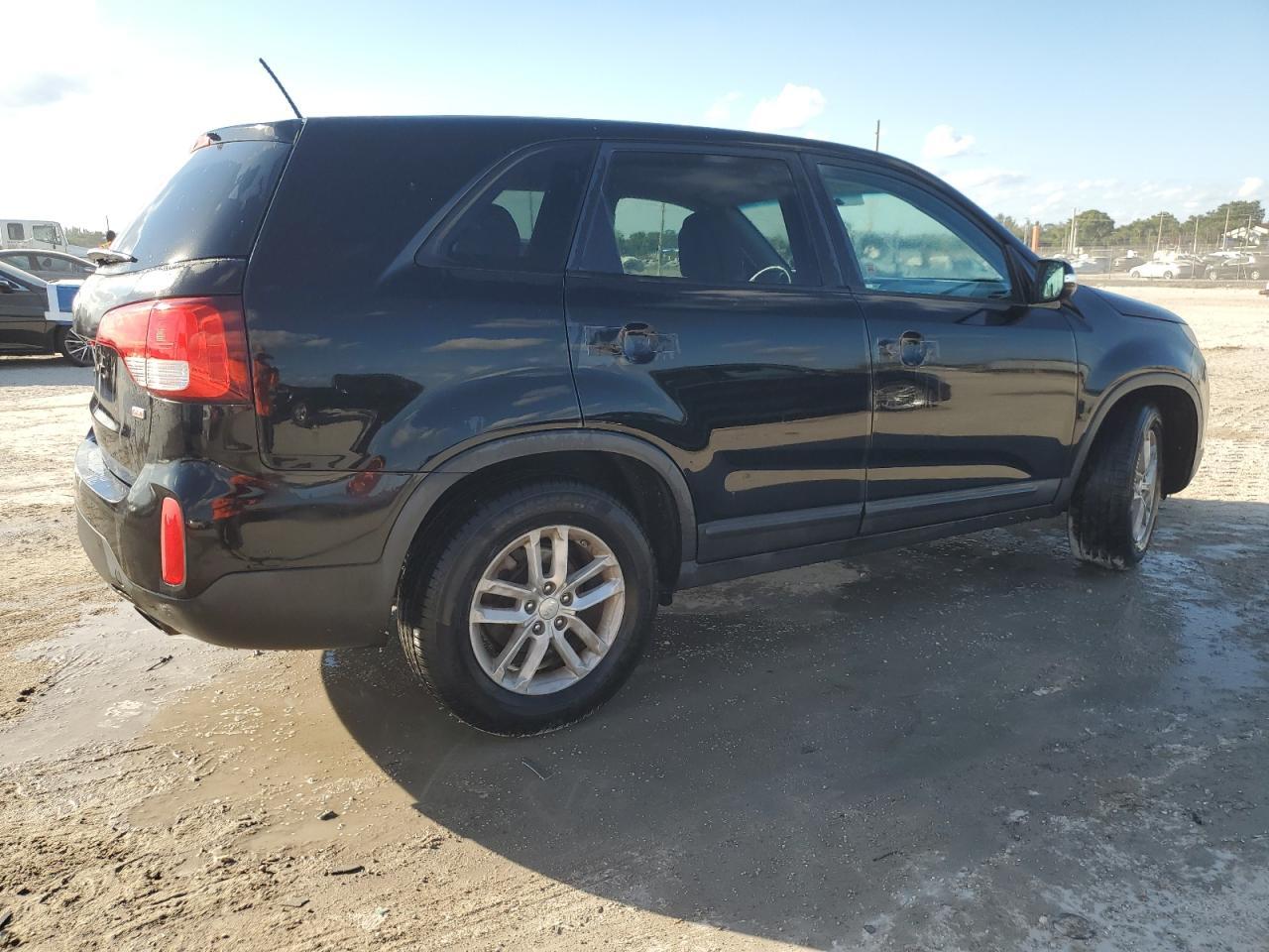 2015 KIA SORENTO
