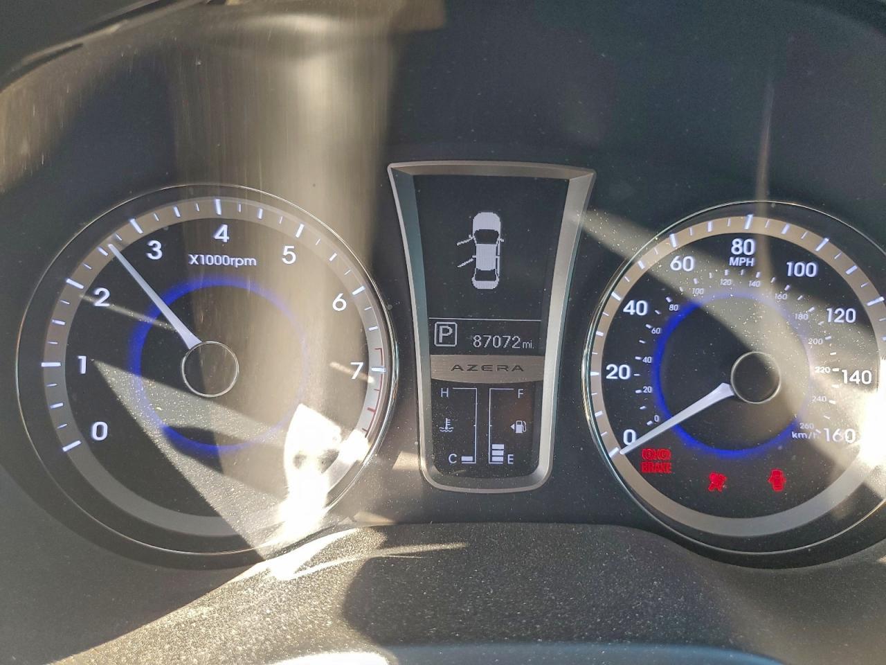 2012 HYUNDAI Azera