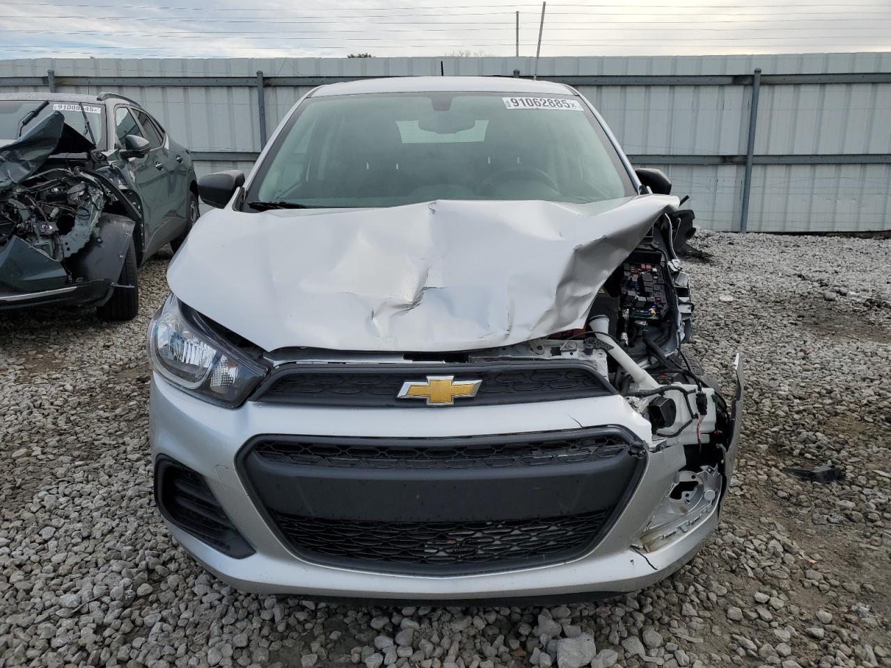 2017 CHEVROLET Spark