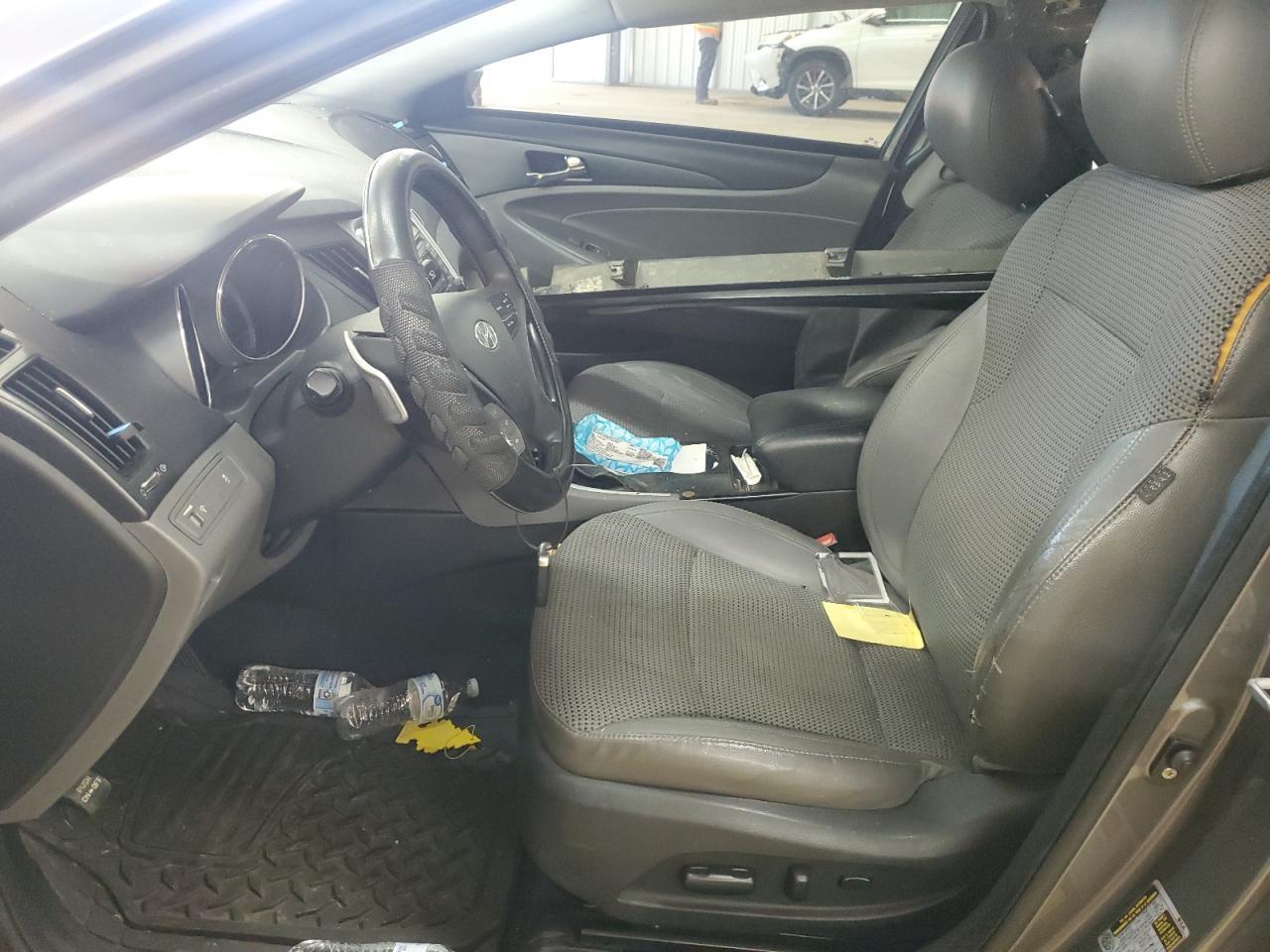 2011 HYUNDAI SONATA