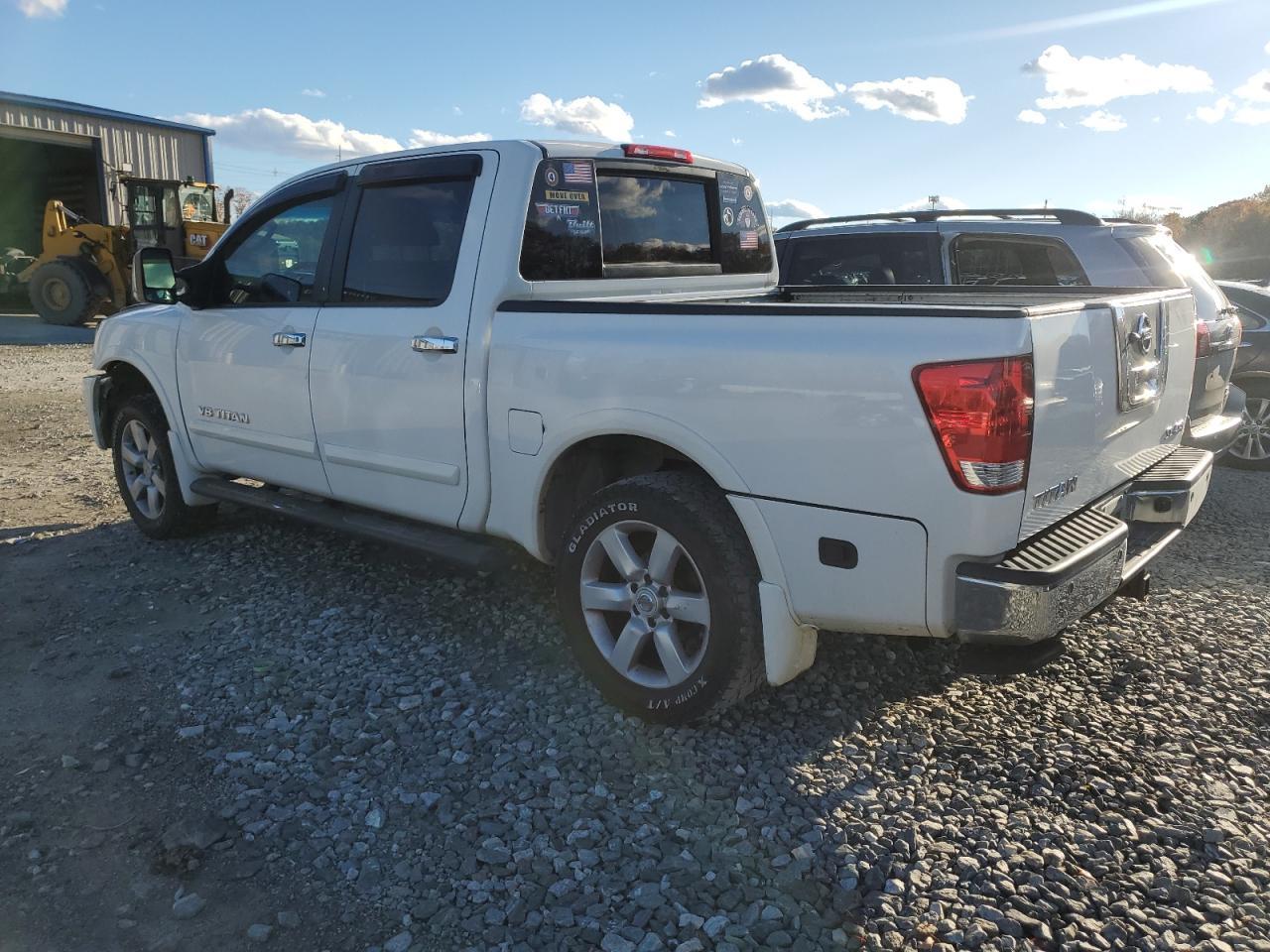 2011 NISSAN Titan