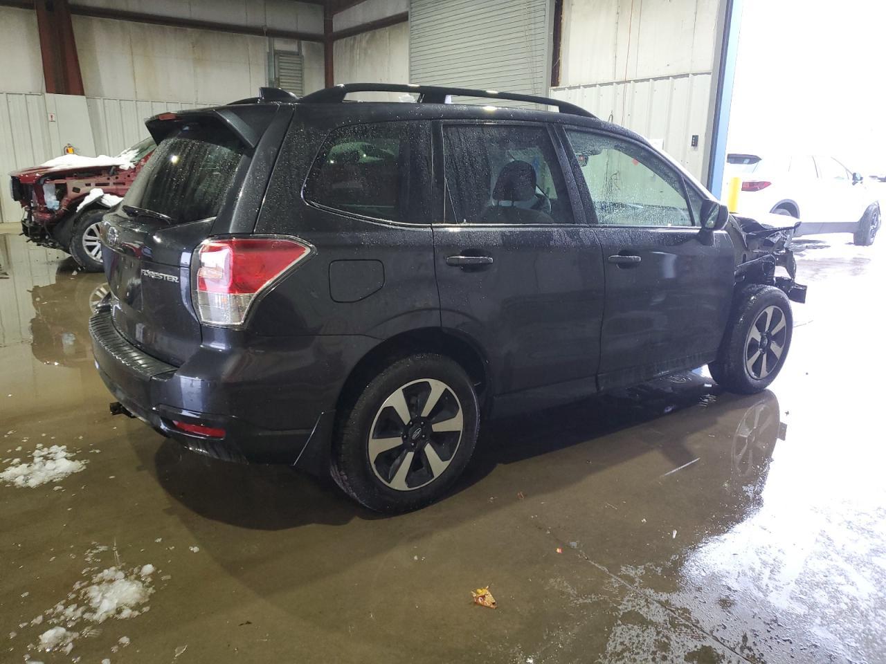 2018 SUBARU FORESTER