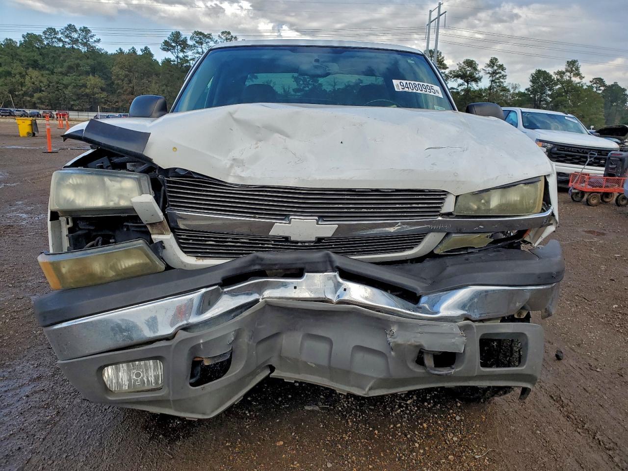 2004 CHEVROLET Silverado