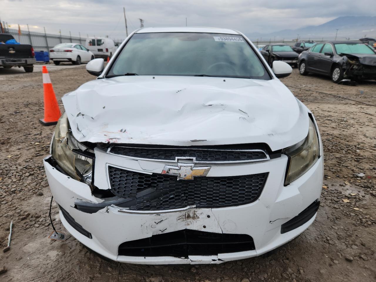 2011 CHEVROLET CRUZE