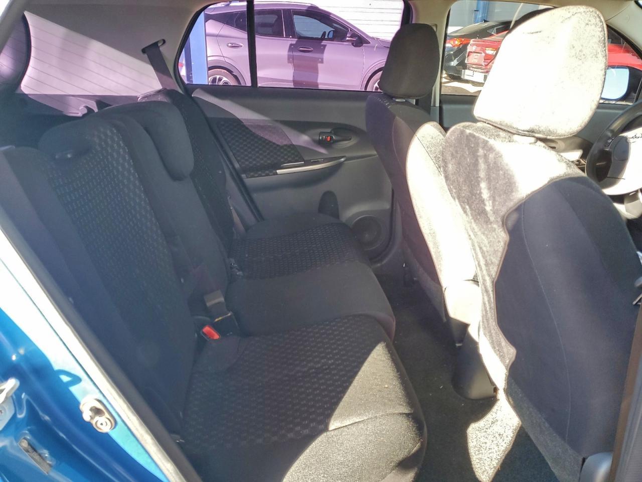 2013 TOYOTA SCION