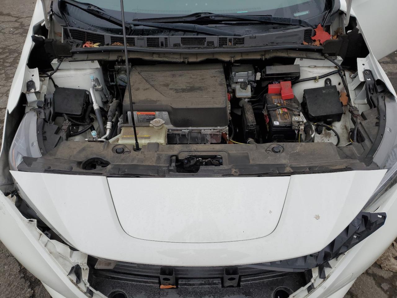 2018 NISSAN LEAF