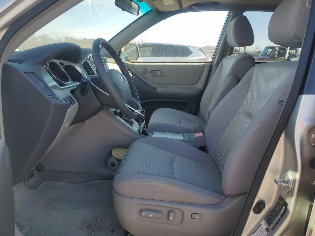 2006 TOYOTA HIGHLANDER