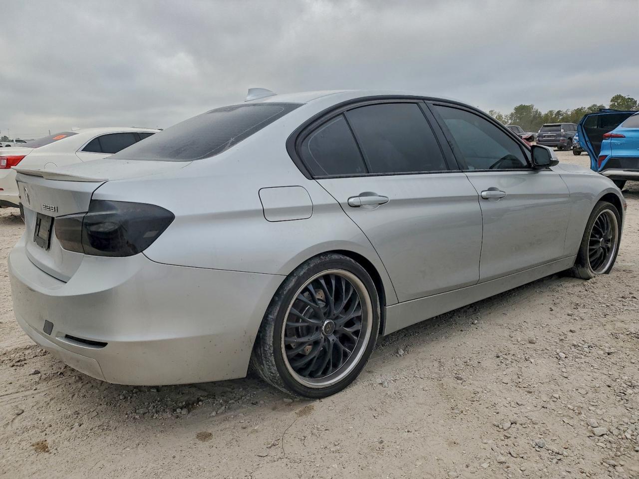 2013 BMW 3 SERIES