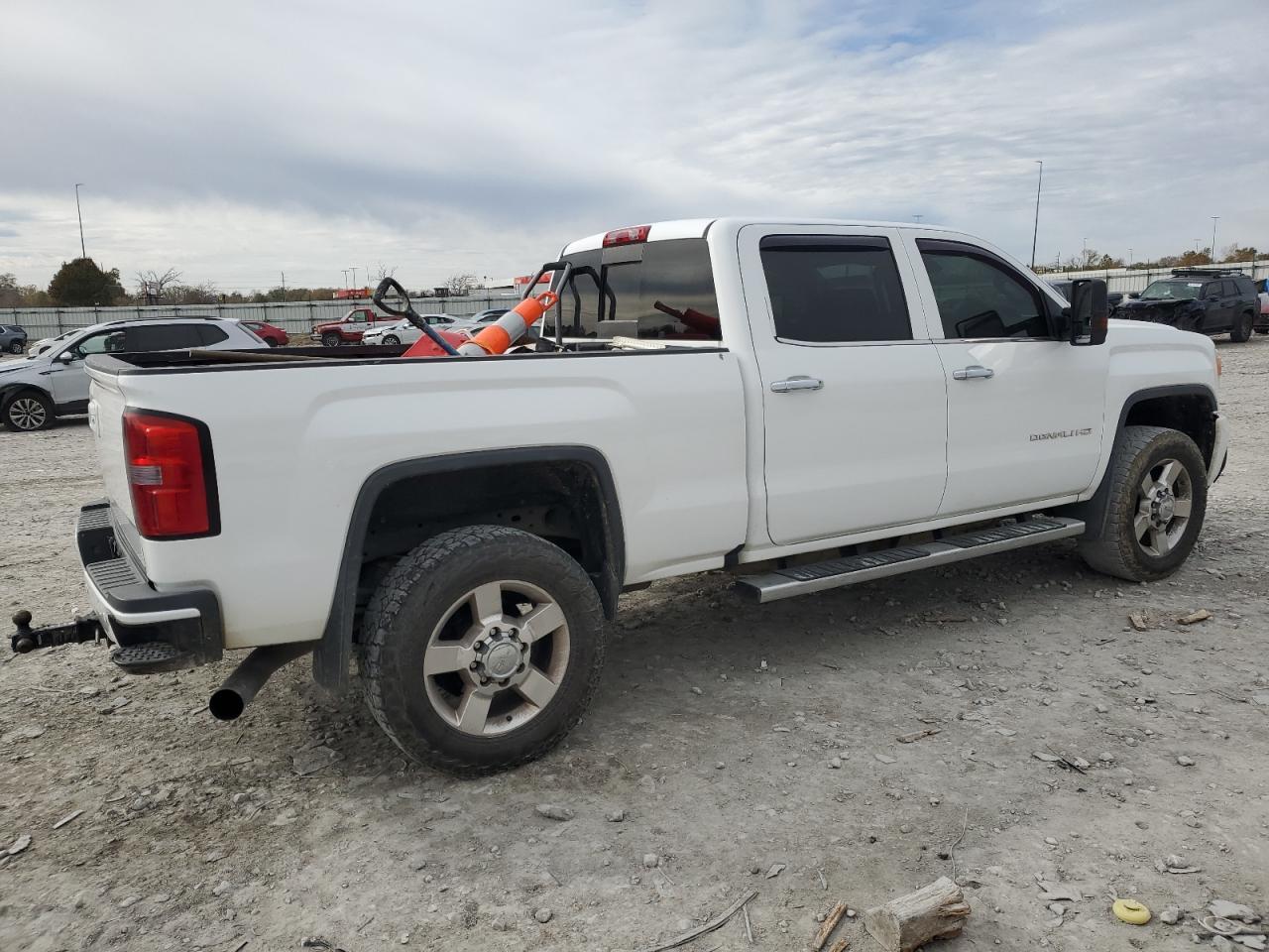 2015 GMC Sierra
