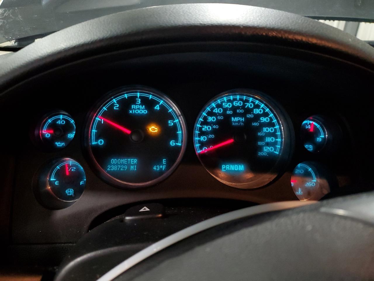 2011 CHEVROLET Tahoe
