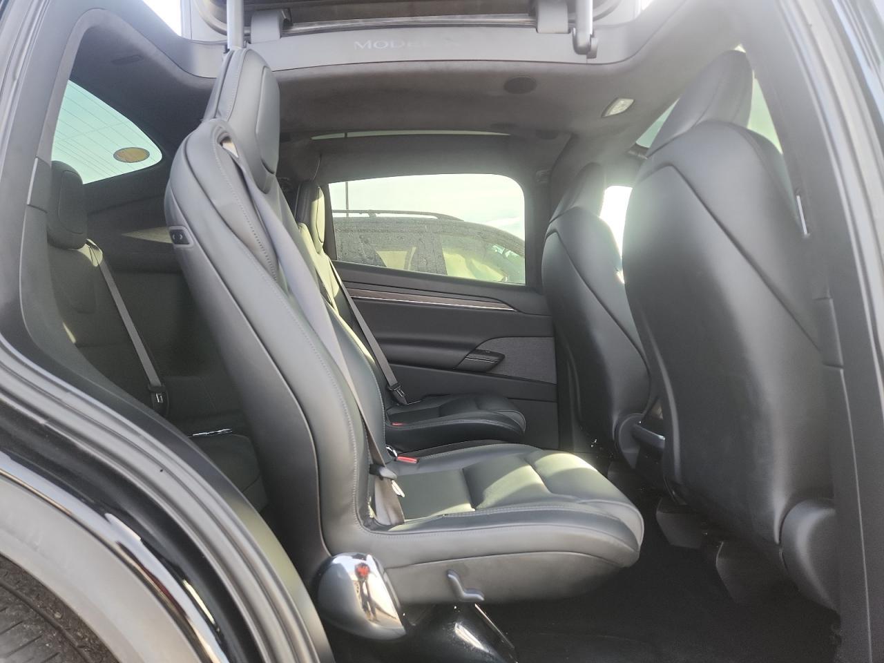 2023 TESLA MODEL X