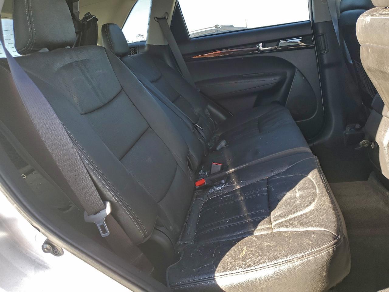 2013 KIA SORENTO