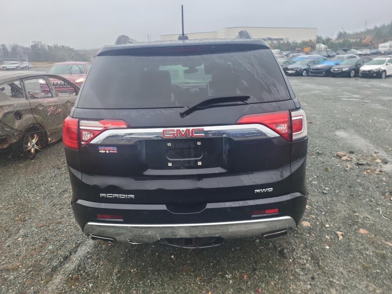 2017 GMC ACADIA