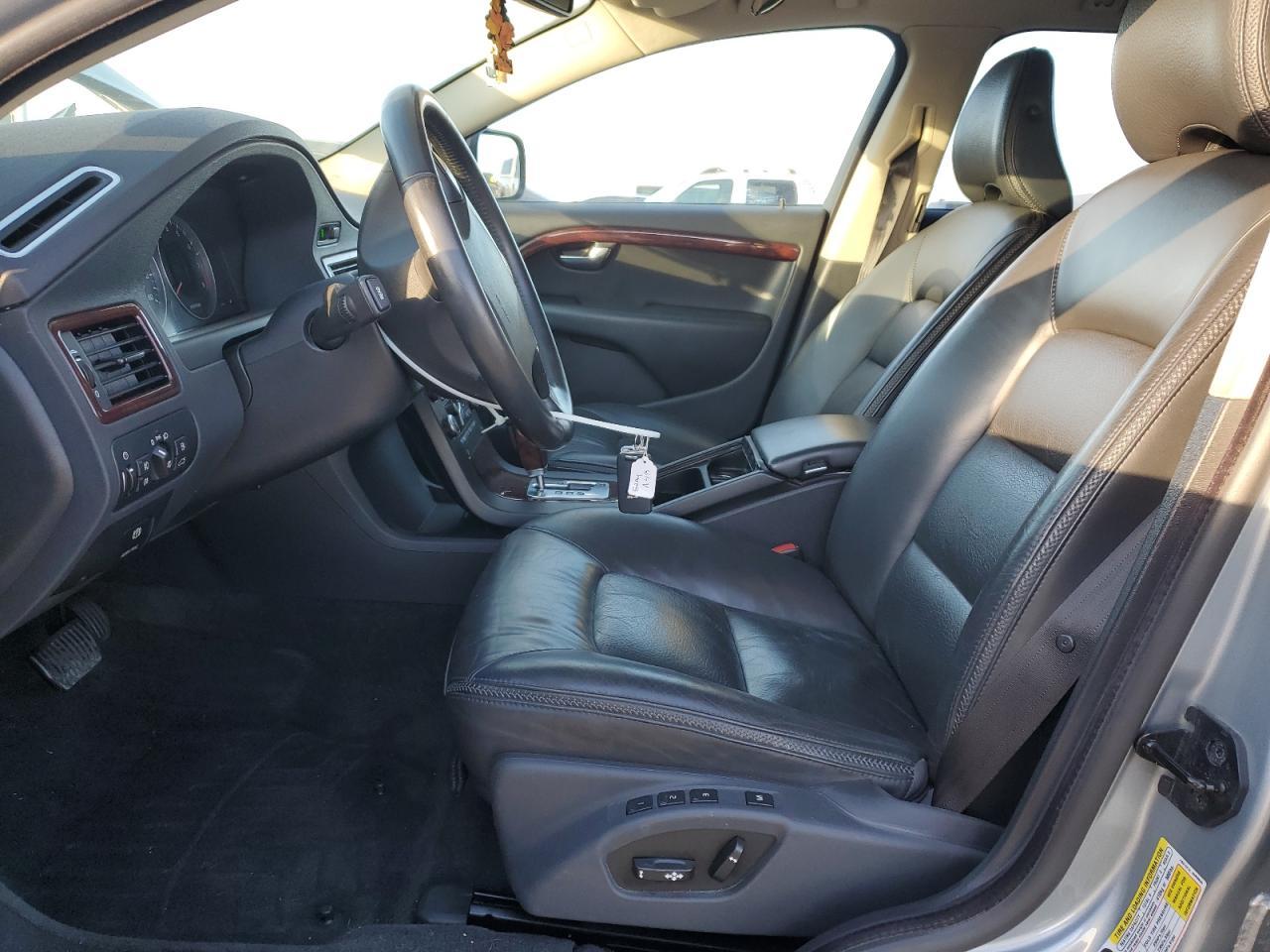 2008 VOLVO XC70