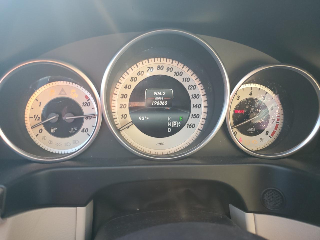 2014 MERCEDES-BENZ E-Class