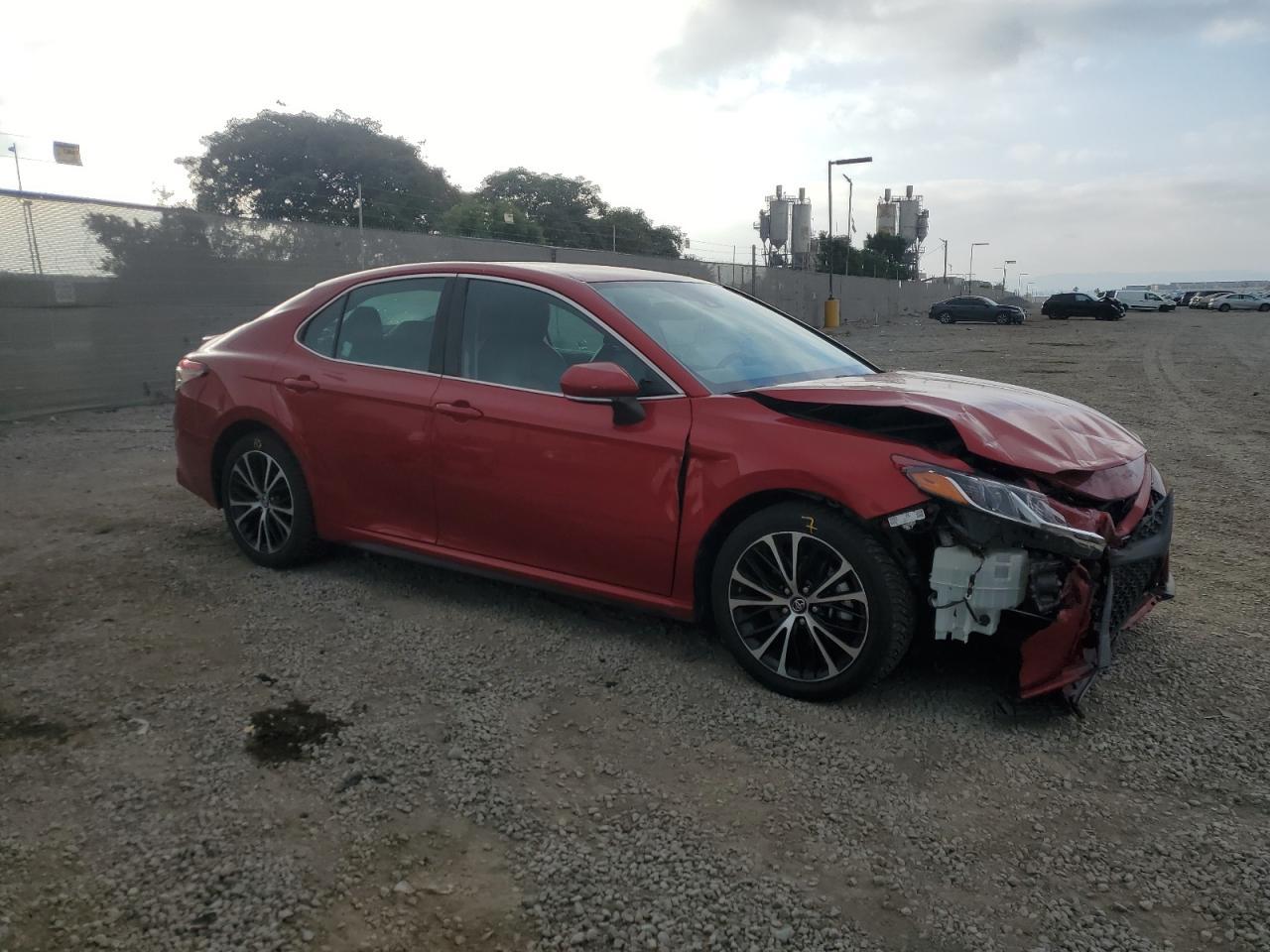2019 TOYOTA CAMRY