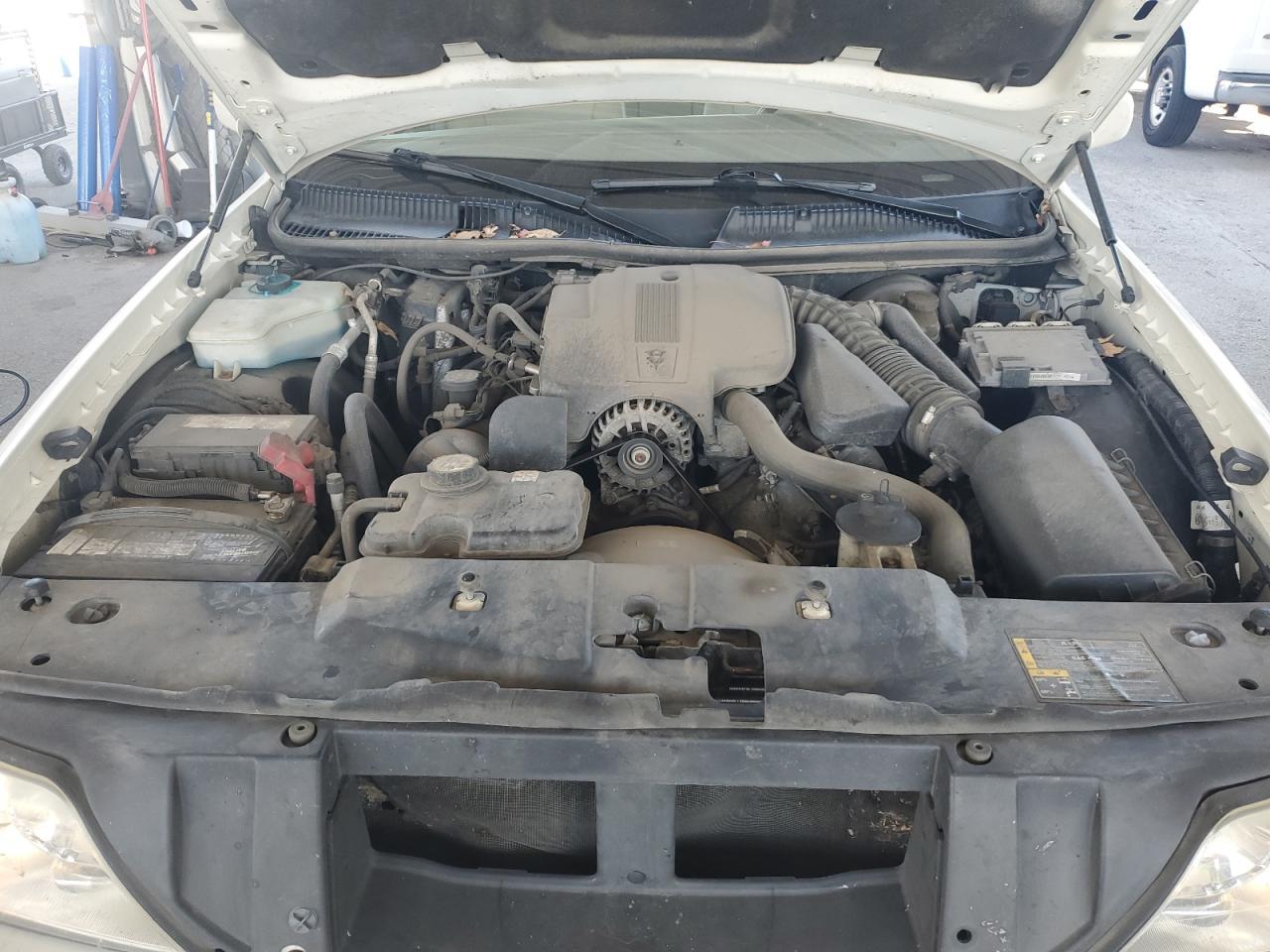 2005 LINCOLN Town Car