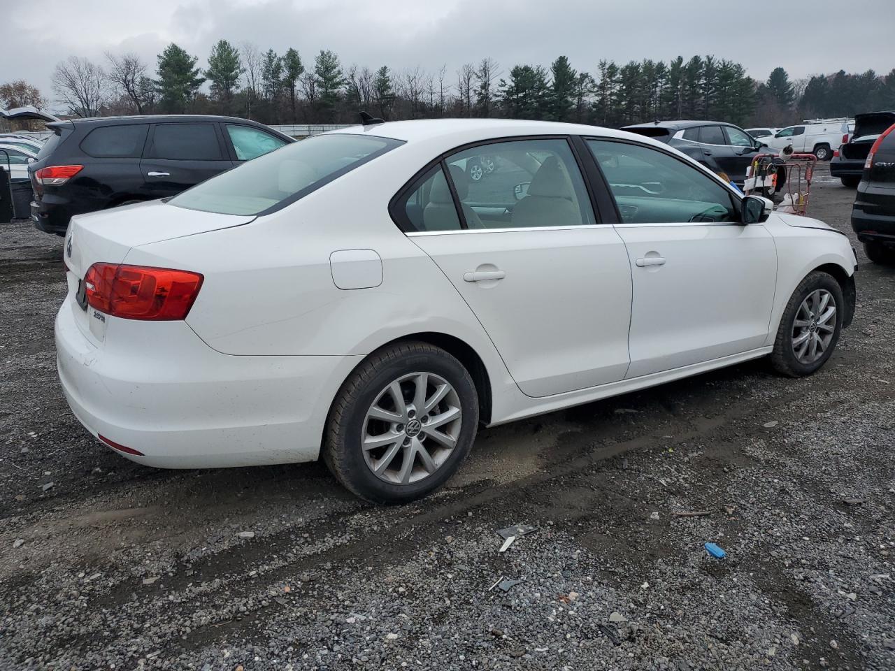 2013 VOLKSWAGEN JETTA