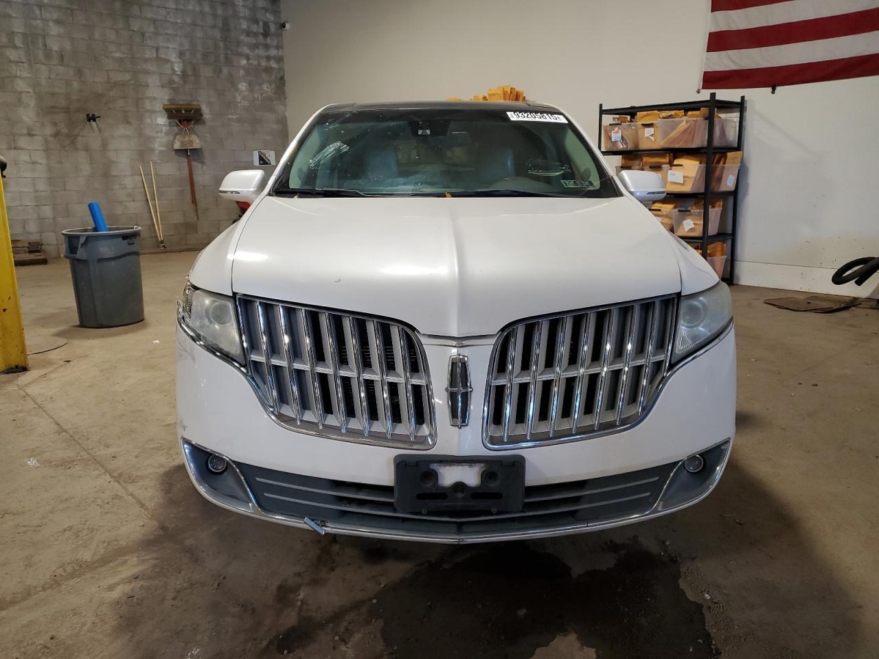 2010 LINCOLN MKT