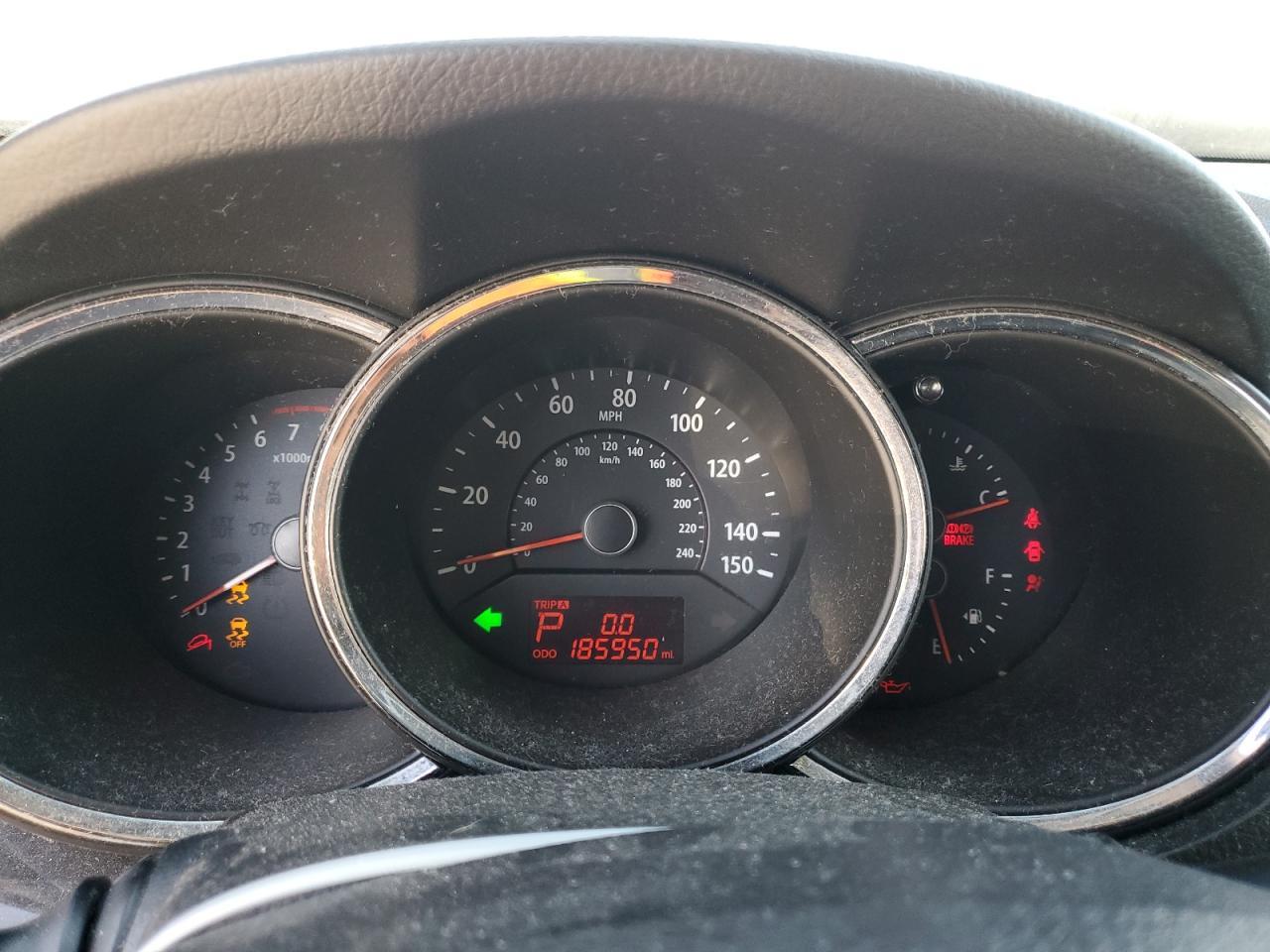 2011 KIA SORENTO