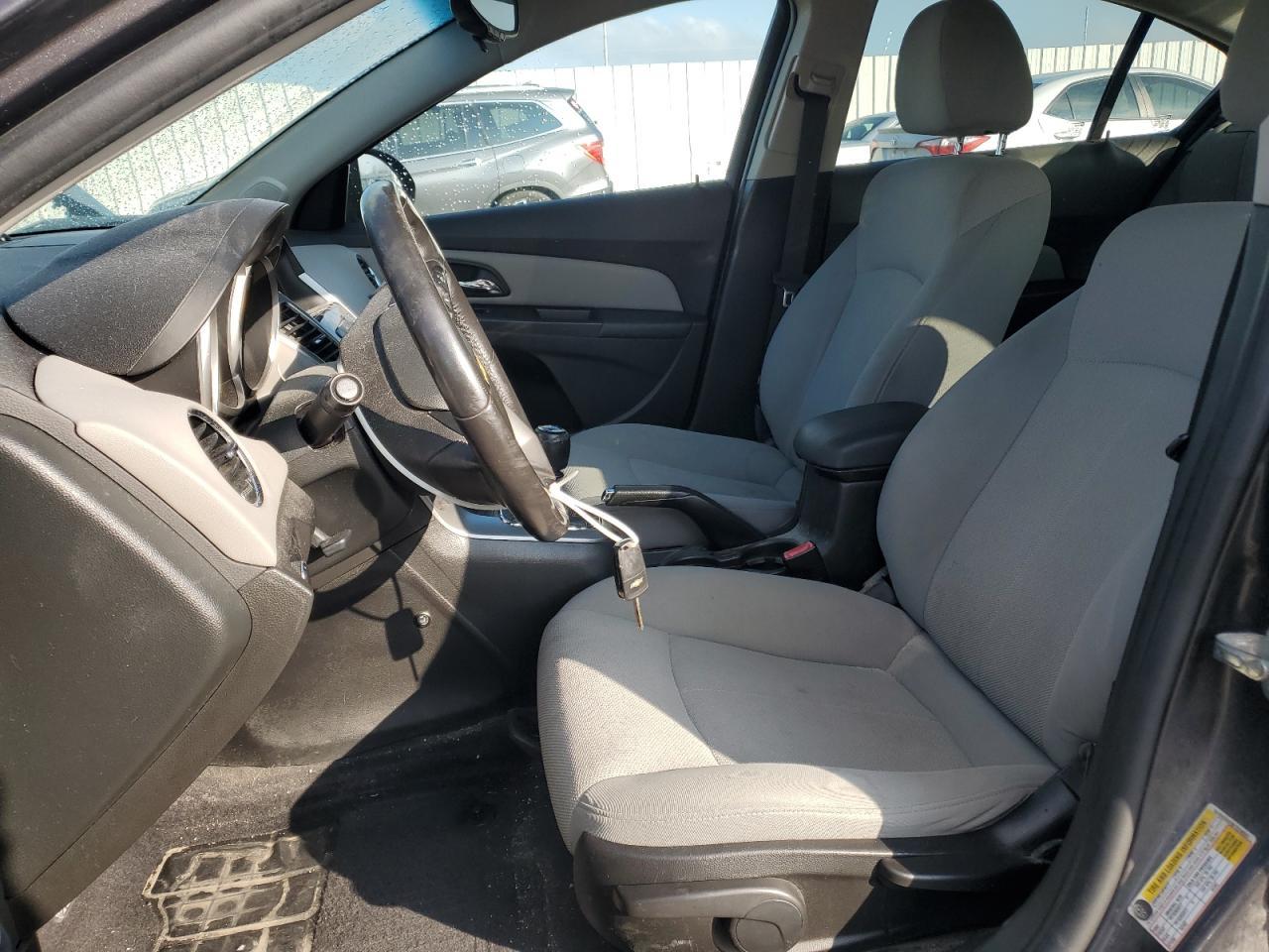 2011 CHEVROLET CRUZE