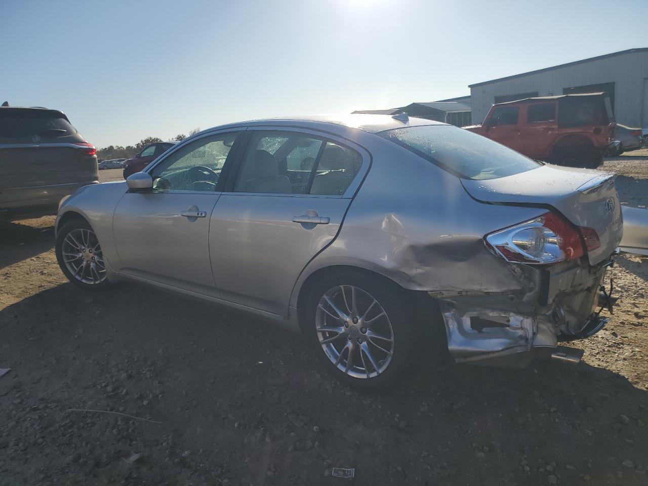 2010 INFINITI G37