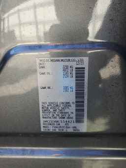 2024 NISSAN LEAF