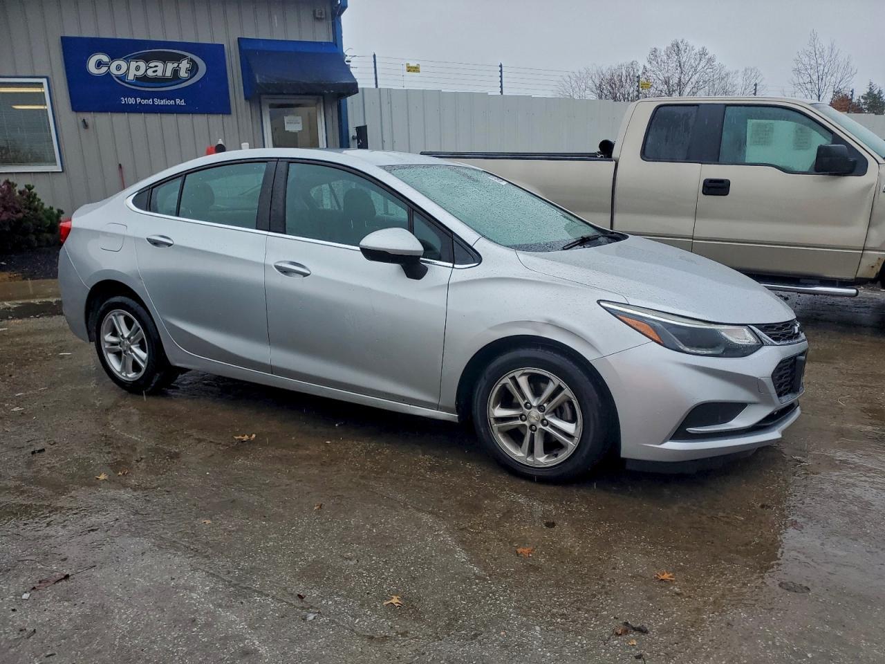 2017 CHEVROLET CRUZE